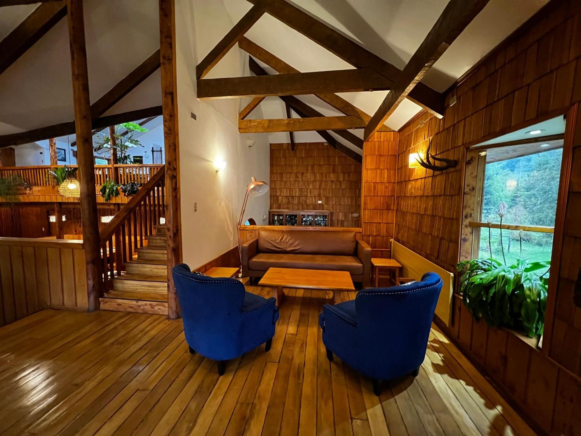 El Pangue Lodge Puerto Puyuguapi Extérieur photo